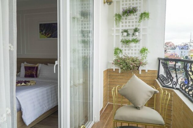 Sweet Lavender Hotel - Photo3