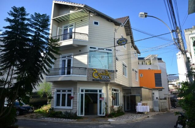 Photo 4
