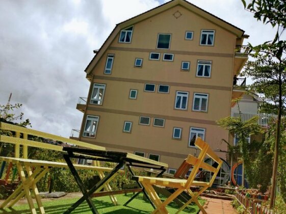 The Circle Retro Homestay - Photo2