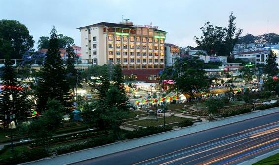 TTC Hotel Premium Da Lat - Photo2