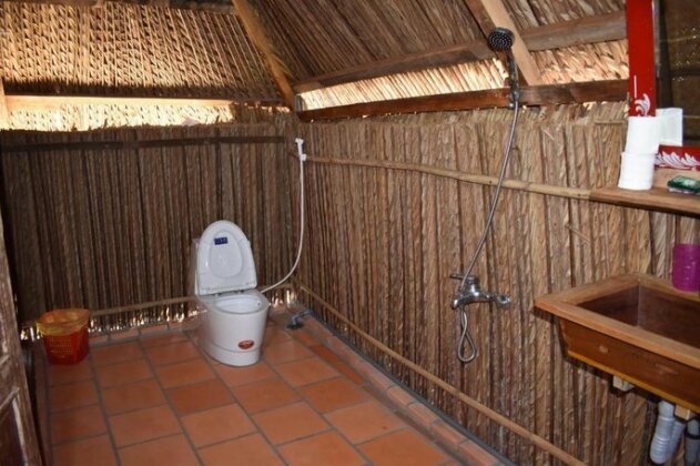 Nam Cat Tien Shack Long House - Photo3