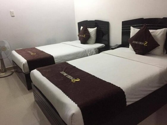 54 Sky Hotel - Photo2