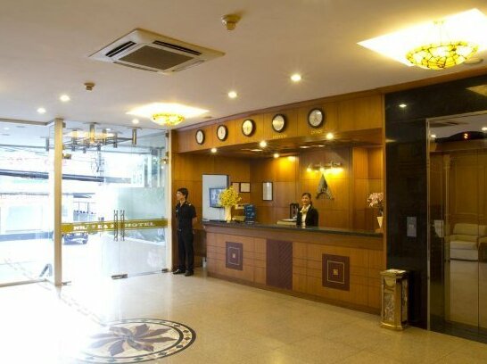 Bright Hotel Da Nang - Photo3