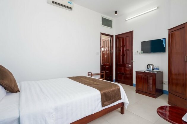 CaLi Night Hotel - Photo4