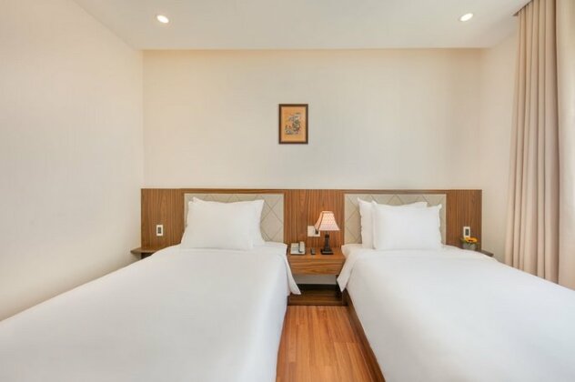 De Lamour Beach Da Nang - Photo5