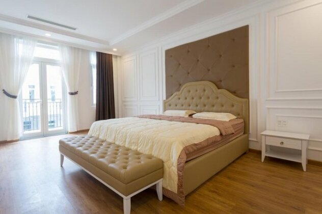 Glamorous Case de Tan House - Photo4