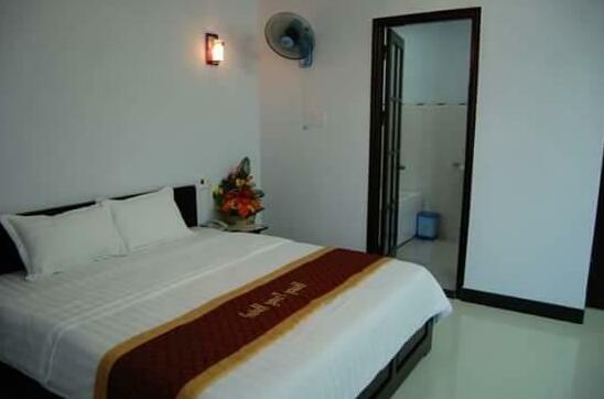 Hoang Trong Hotel Da Nang - Photo2