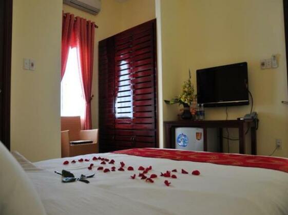 Lotus Hotel Da Nang - Photo5