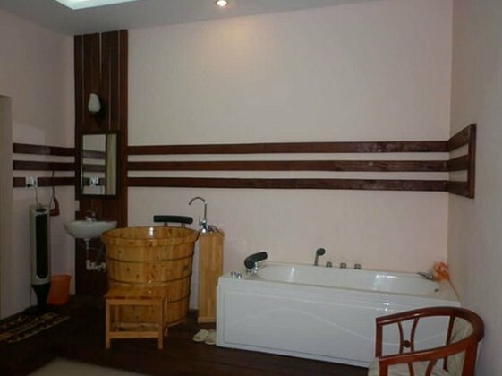 Luxe Hotel - Photo2