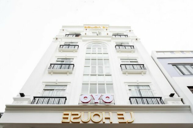 OYO 320 Le House Hotel and Studio - Photo4