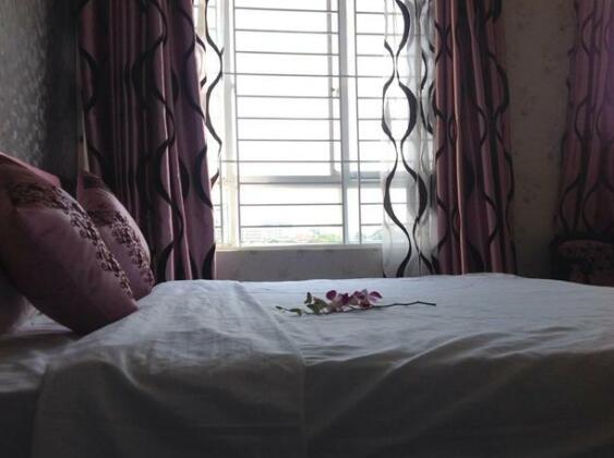 OYO 327 Oasis Riverside Hotel Da Nang - Photo2