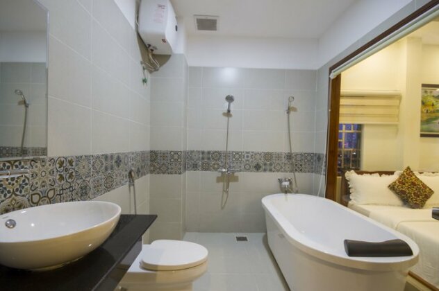 OYO 415 Nice House Hotel - Photo3