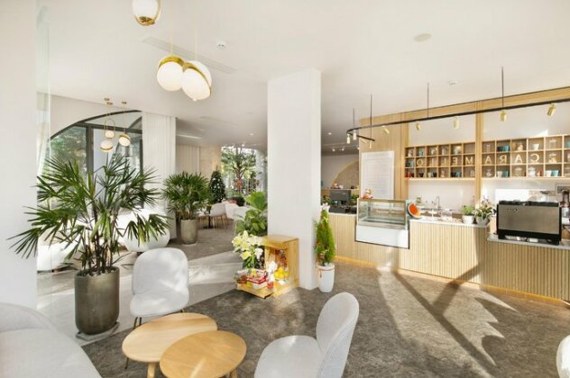 OYO 541 Maple Suite Hotel - Photo3