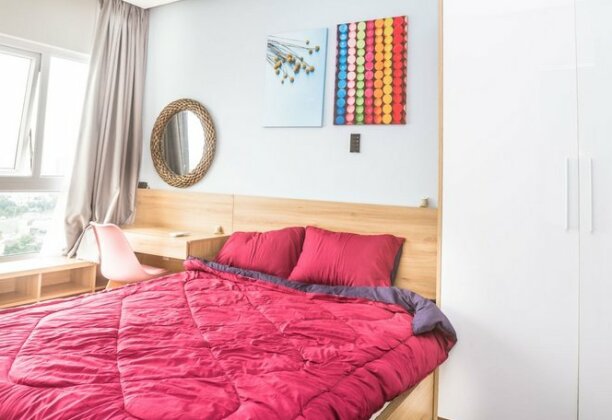 Riverside Apartment in Monarchy Apartment - Photo2