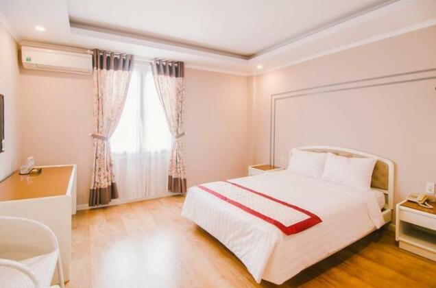 Rolex Hotel - Photo4