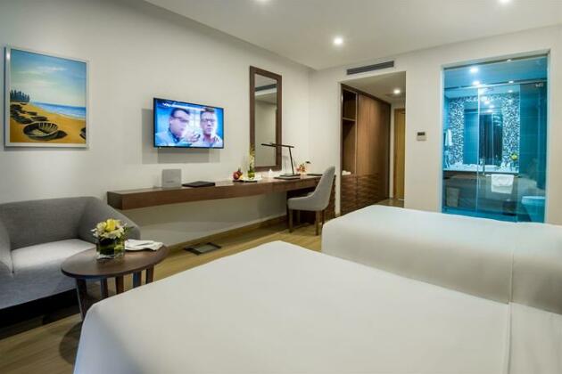 Royal Lotus Hotel Danang - managed by H&K Hospitality - Photo2