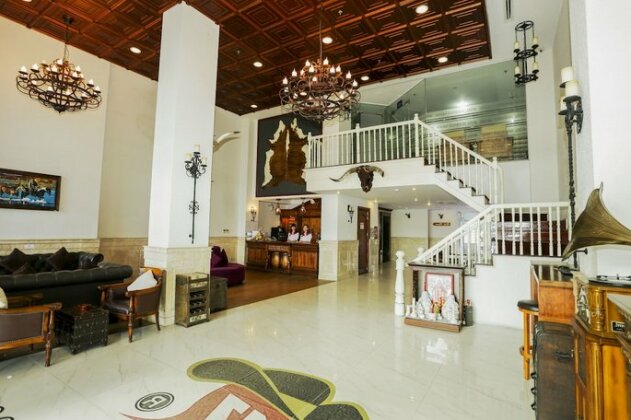 Seventeen Saloon Hotel - Photo4