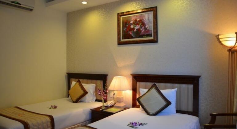 Sun River Hotel - Photo4
