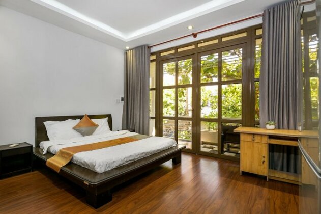 T P House - Photo3