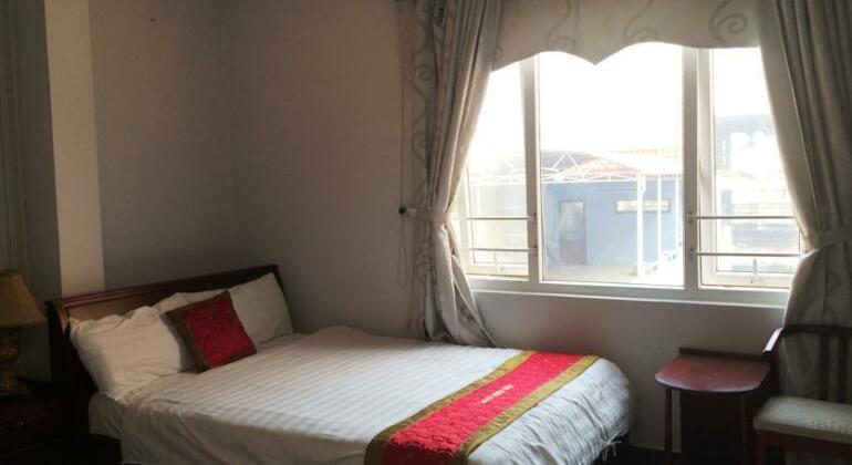 Tan Vinh Hotel Da Nang - Photo4