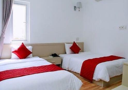 The Carnation Hotel - Photo4