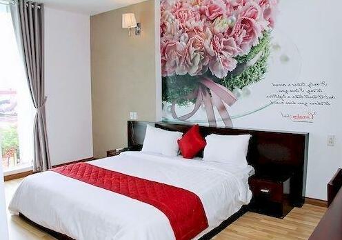 The Carnation Hotel - Photo5