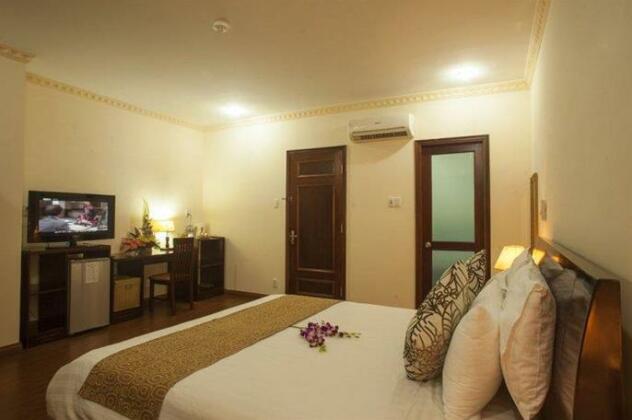 Trendy Hotel - Photo5