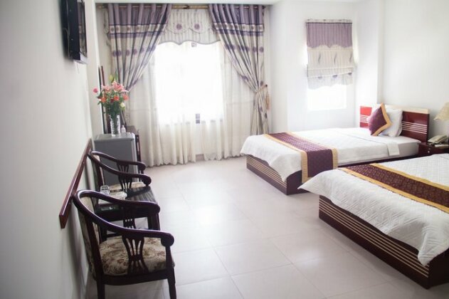Vivyanne Hotel - Photo2