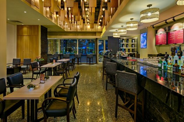 Zen Diamond Suites Hotel - Photo5