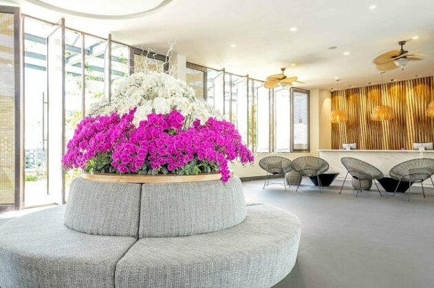 Oceanami Villas & Beach Club - Photo4
