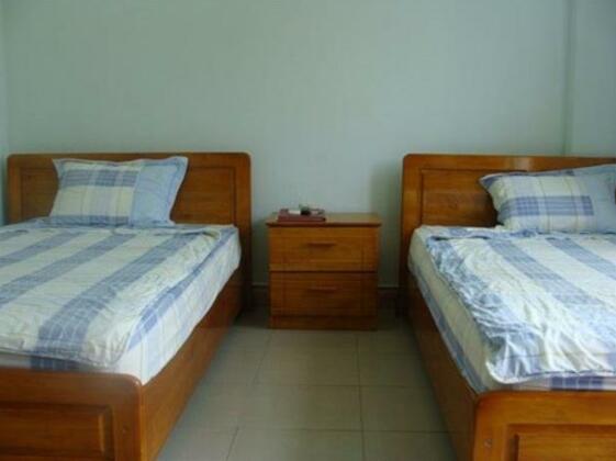 Duong Sat Quang Binh Hotel - Photo2