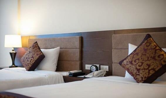 Muong Thanh Holiday Quang Binh Hotel - Photo4