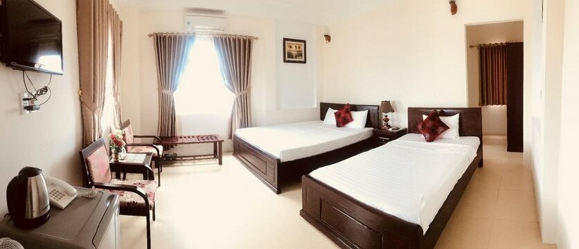 Nam Long Plus Hotel - Photo2