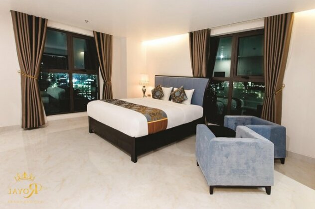 Royal Quang Binh Hotel - Photo4