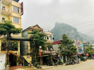Hoang Van Hotel Dong Van