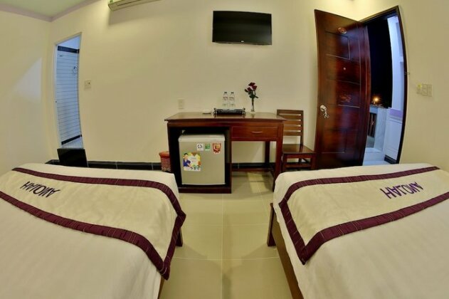 Halona Hotel