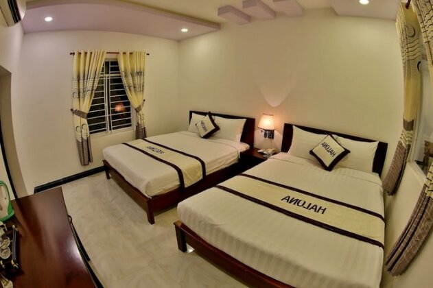 Halona Hotel - Photo2