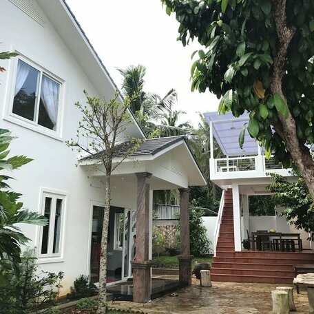 Le Giang Villa