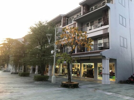 Kosmos Phu Quoc Apart Hotel
