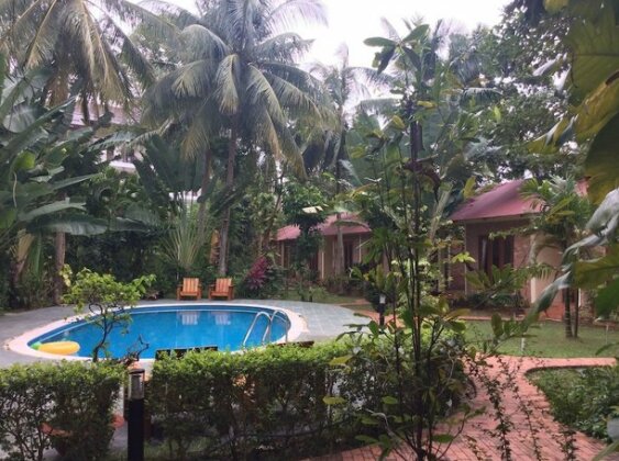 Sirena Resort - Photo2
