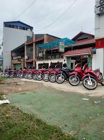 Linh Homestay motorbikes - Photo3
