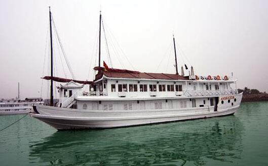 Aquarena Cruise Halong - Photo2