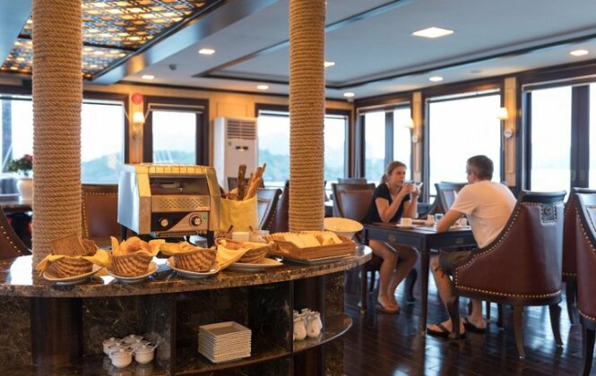 Azalea Cruise Ha Long - Photo2