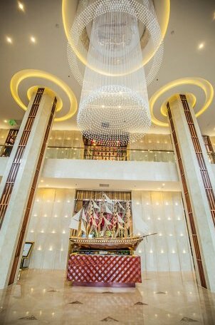Central Luxury Ha Long Hotel - Photo3