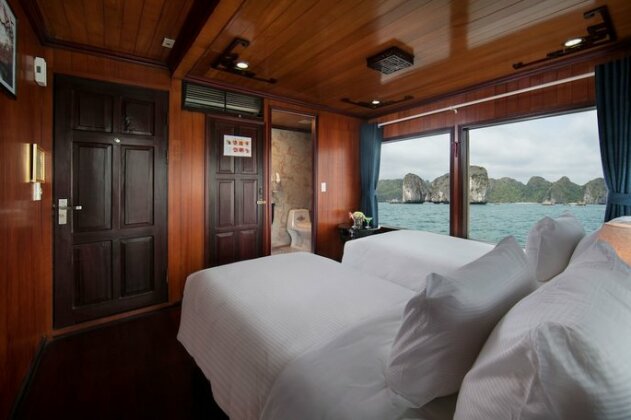Flamingo Luxury Cruises - Photo5