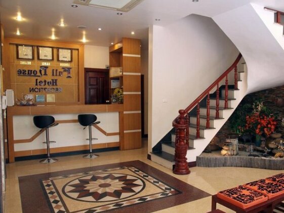 Fullhouse Hotel - Photo2