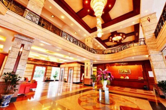 Grand Halong Hotel - Photo3