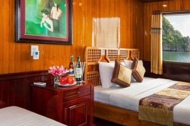 Ha Long Seasun Cruise - Photo5