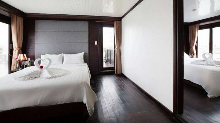 Halong Aclass Opera Cruise - Photo5