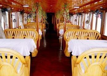 Halong Black Pearl Junk - Photo5